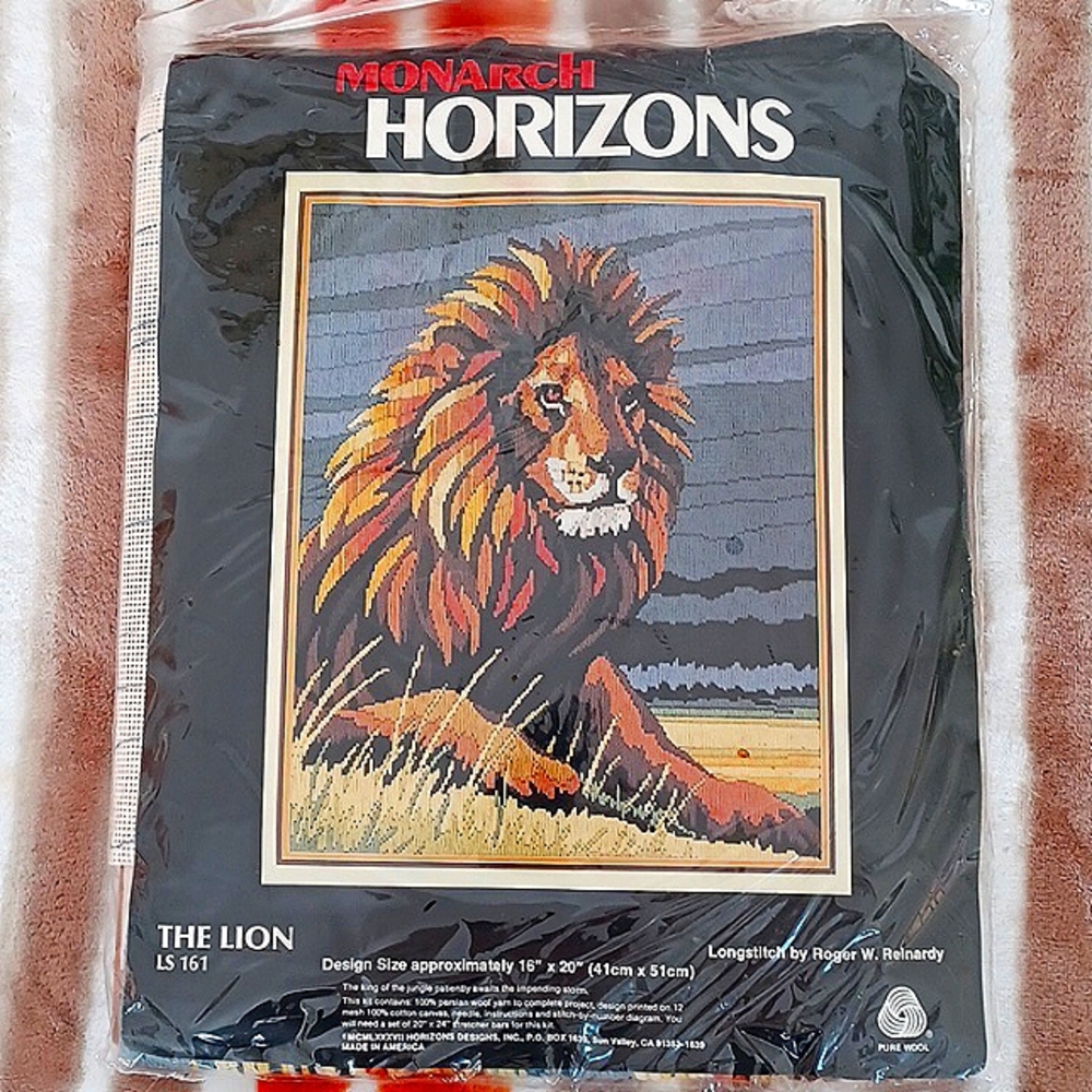 Vntg.NEW - MONARCH HORIZONS "The Lion" 16x20 Longstich Kit 100% Persian Wool